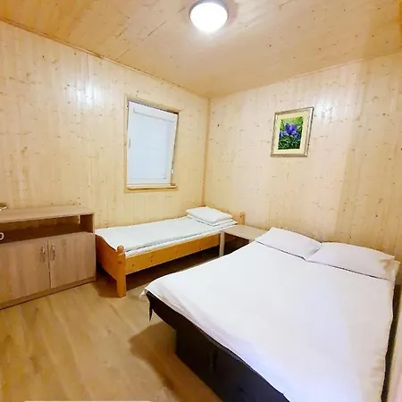 ホームステイ Siodemkacamp