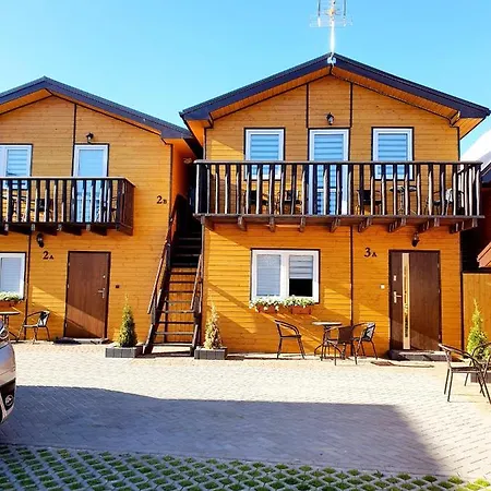 Siodemkacamp ホームステイ ウェバ