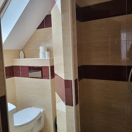 ホームステイ Siodemkacamp