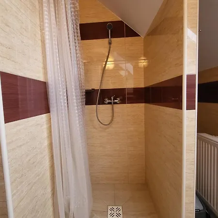 ホームステイ Siodemkacamp